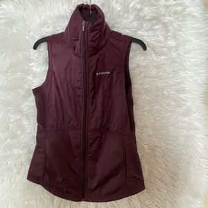 Columbia NWT Women’s Mix It Around Vest III Full Front Zip
Size XS